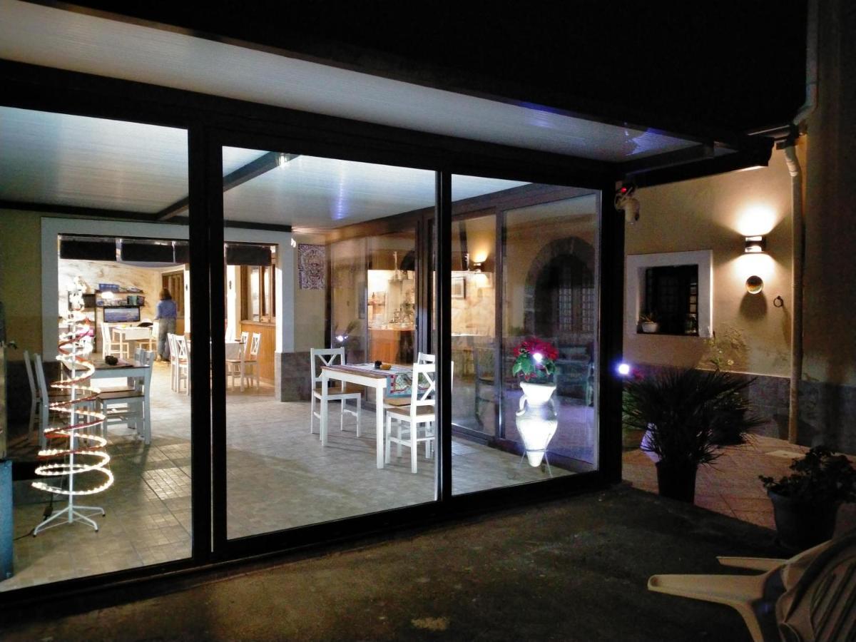 Villa Laura Apartment 贾迪尼-纳克索斯 外观 照片