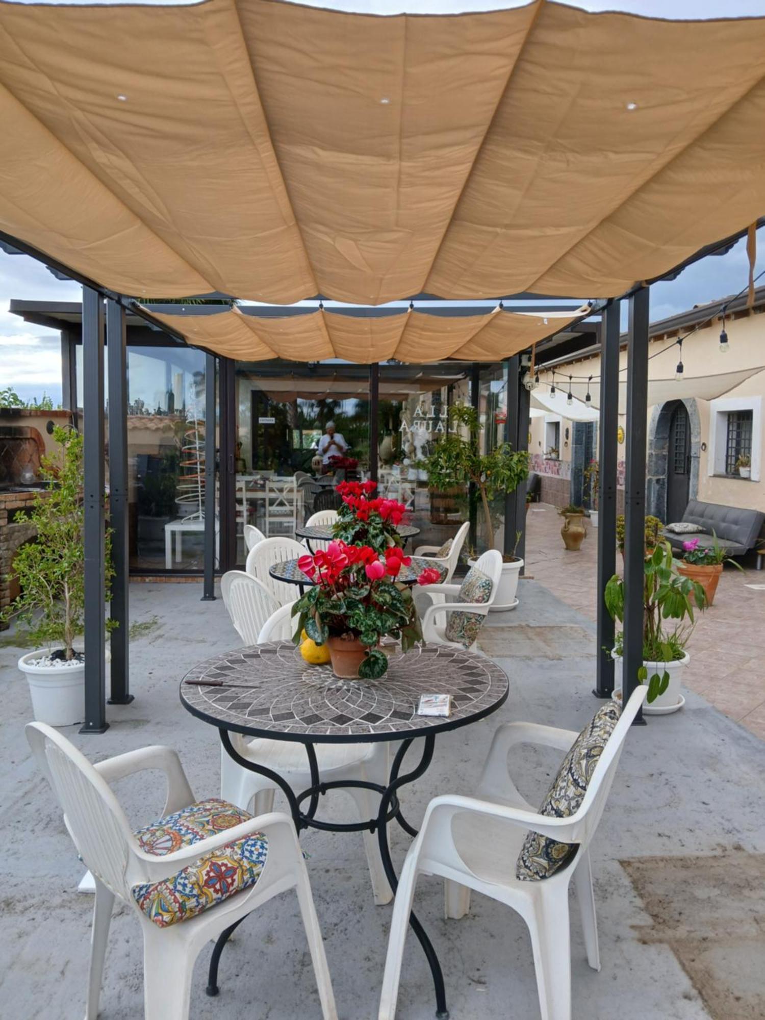 Villa Laura Apartment 贾迪尼-纳克索斯 外观 照片